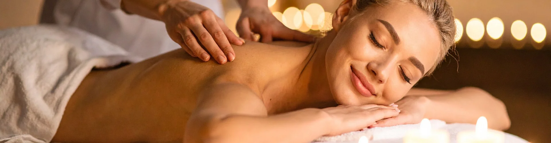 Signature massage session at home in Dubai with warm herbal potli and aromatherapy oils by Maison Privée Arabia